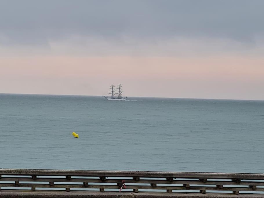 Les Tamaris, Face à La Mer, Emplacement Privilégié *