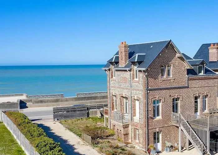 Les Tamaris, Villa Face A La Mer, Emplacement Privilegie